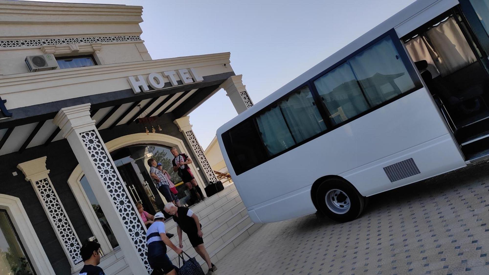 Отель Сахара Baysun Exterior foto
